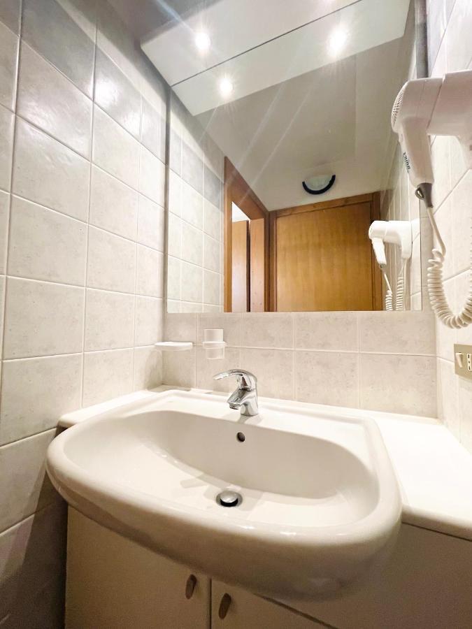 Elga Residence - Relax In Alta Valtellina - Bormio Valdisotto Εξωτερικό φωτογραφία