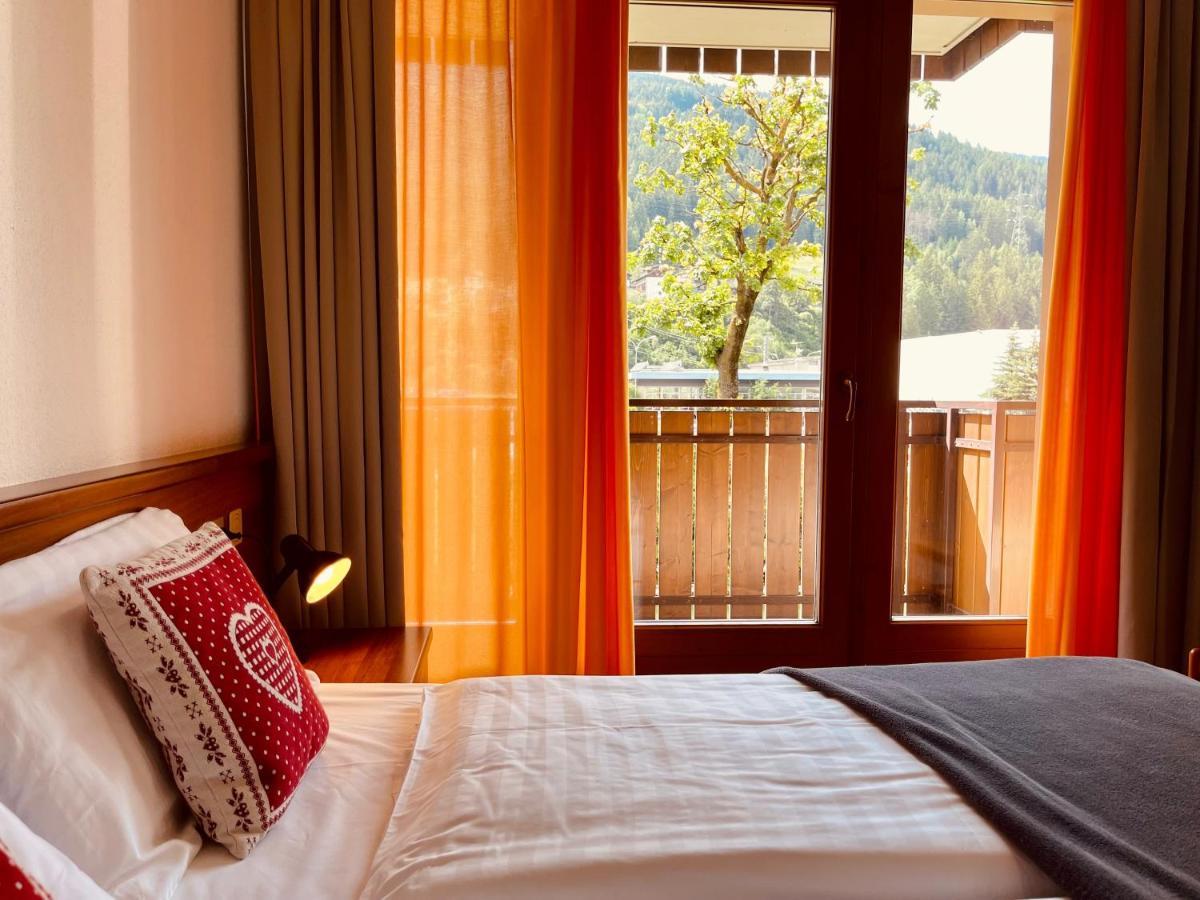 Elga Residence - Relax In Alta Valtellina - Bormio Valdisotto Εξωτερικό φωτογραφία